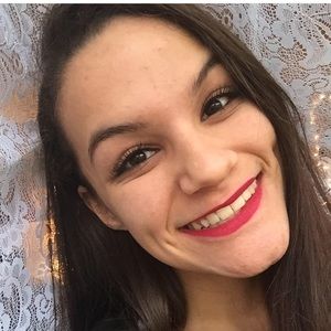 Meet your Posher, Kailah